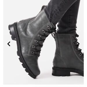 Waterproof Sorel Gray Ankle Boots Size 10 Excellent Condition